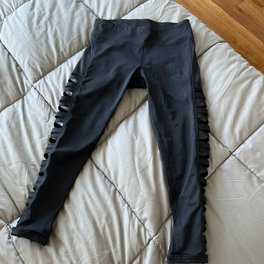 Black leggings